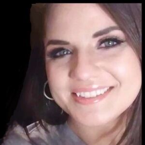 Meet your Posher, Lakin